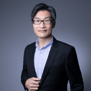 Image of: Alex Leung